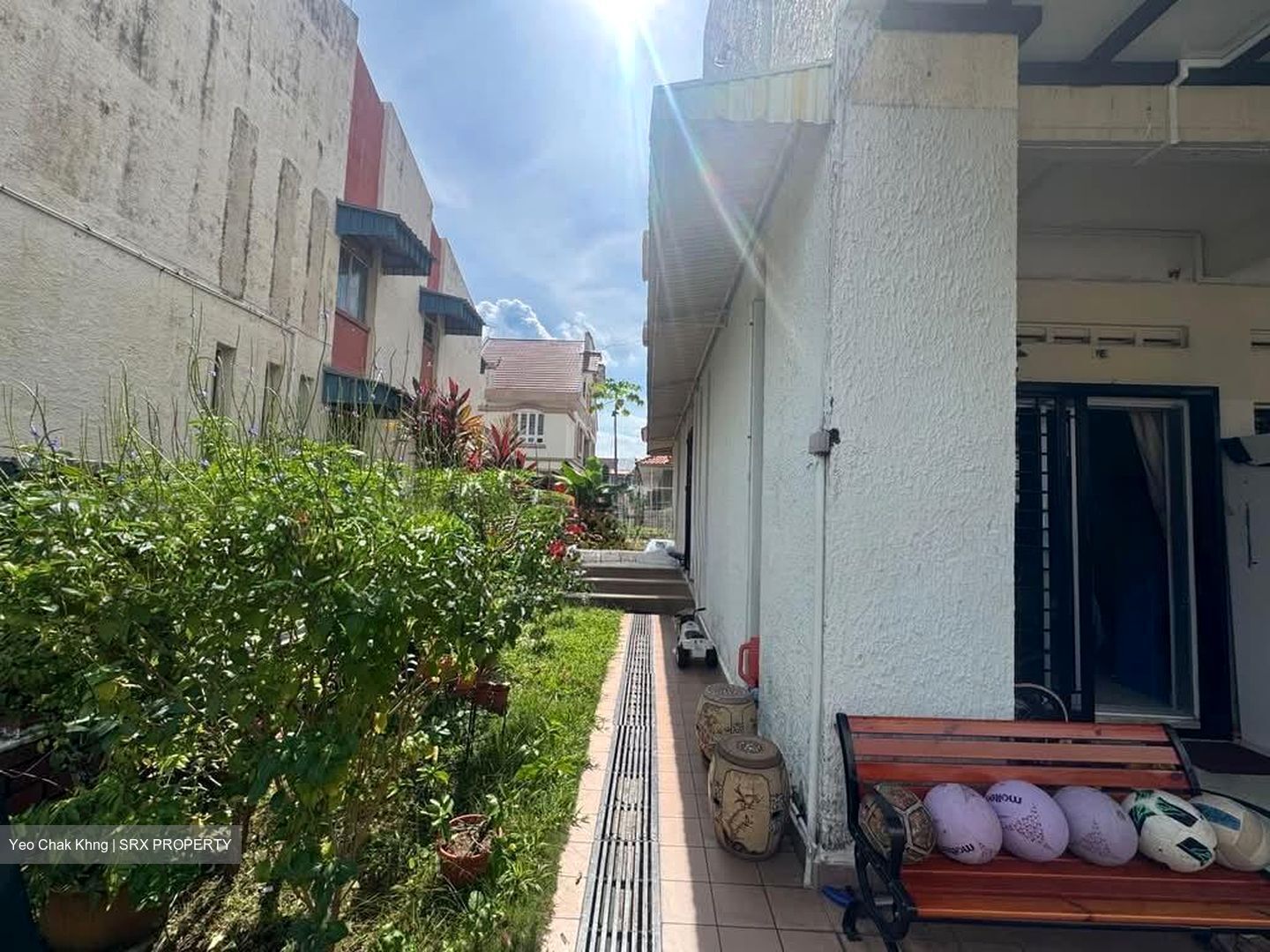 Golden Hill Estate (D19), Terrace #609459151
